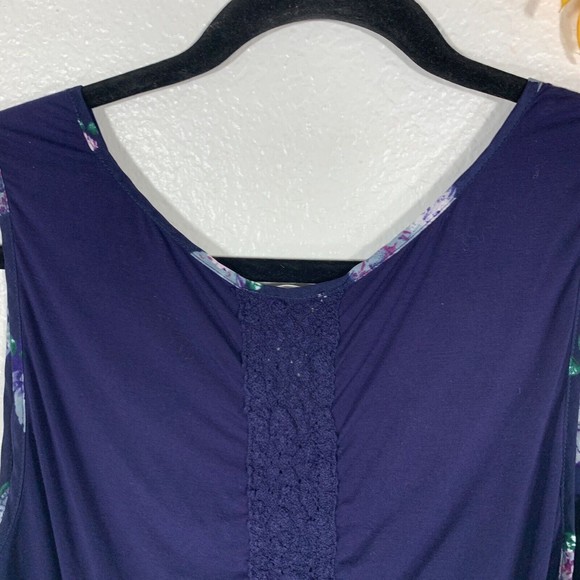 Market and Spruce Women Blue Floral Tank Top size Large - Picture 11 of 11